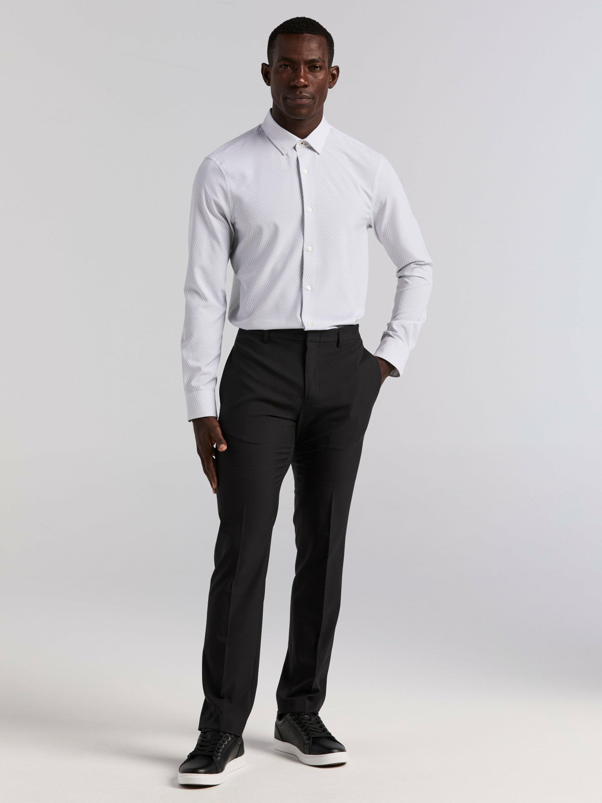 Perry Ellis Clothing Slim Fit Tech Portfolio Dress Pant