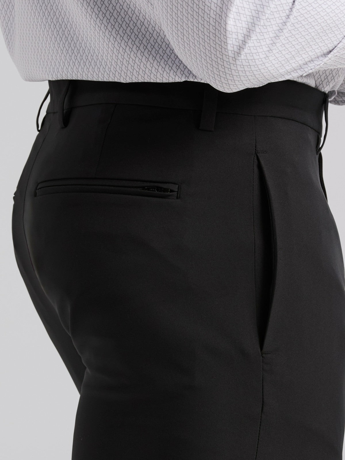 Perry Ellis Clothing Slim Fit Tech Portfolio Dress Pant