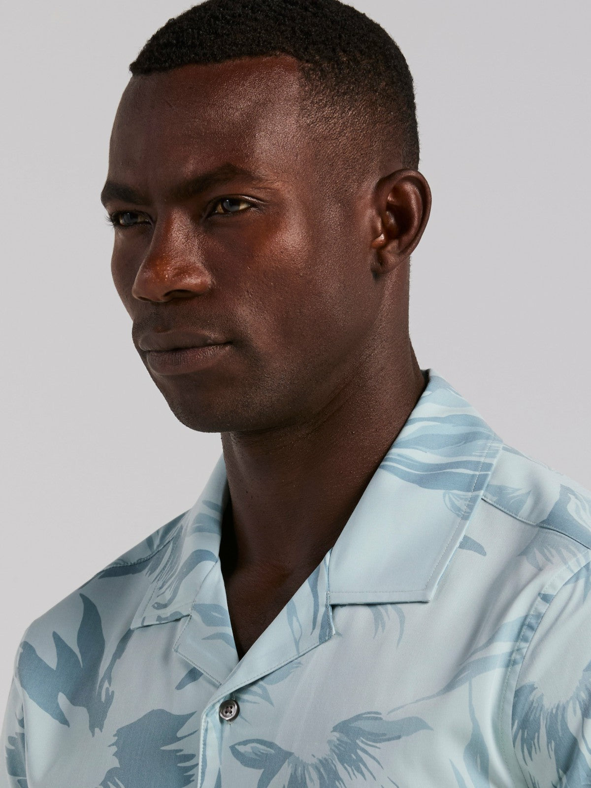 Perry Ellis Clothing Camp Collar Floral Print Soft Touch Shirt