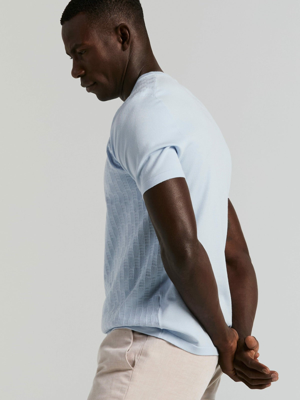 Perry Ellis Clothing Geometric Textured Sweater Tee