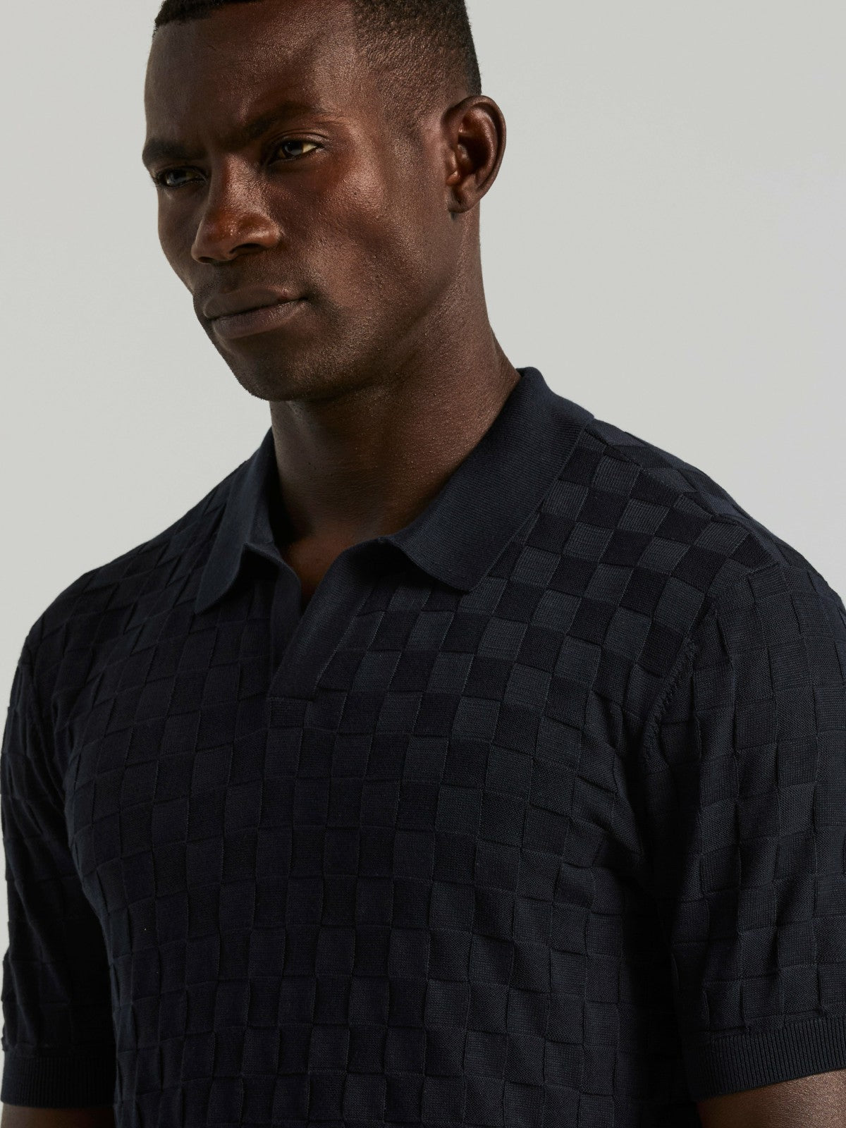 Perry Ellis Clothing Square Pattern Open Collar Polo