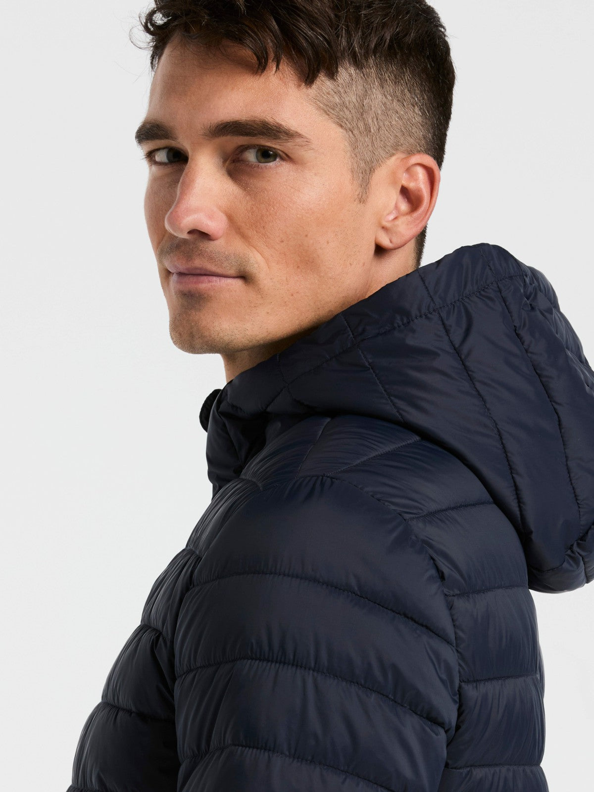 Perry Ellis Clothing Hybrid Lightweight Puffer Jacket