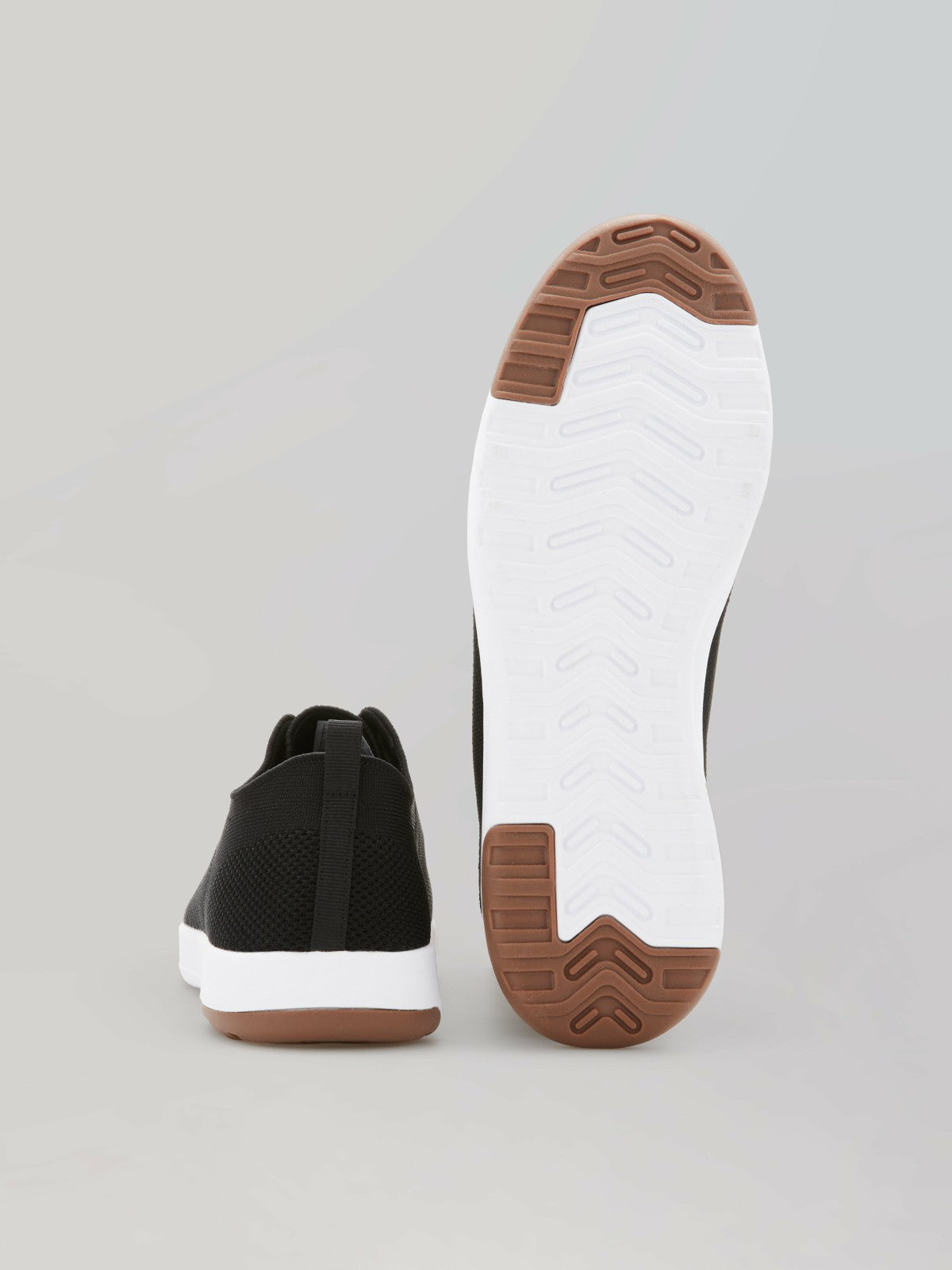 Perry Ellis Shoes Tread Sneaker